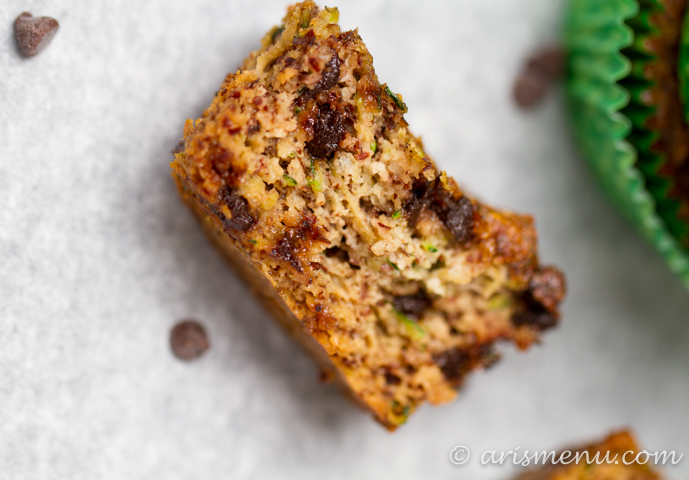 Chocolate Chip Zucchini Almond Meal Muffins #vegan #glutenfree