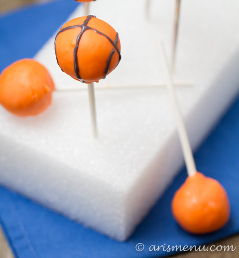 How to Make Cake Pops: Easily made vegan and/or gluten-free