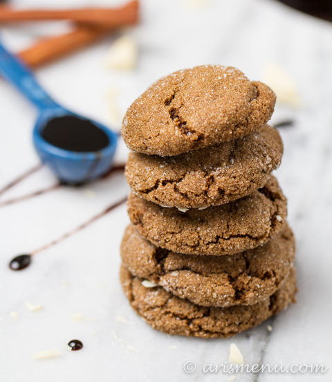 White Chocolate Stuffed Ginger Molasses Cookies: Soft and chewy ginger cookies filled with creamy, melty white chocolate!