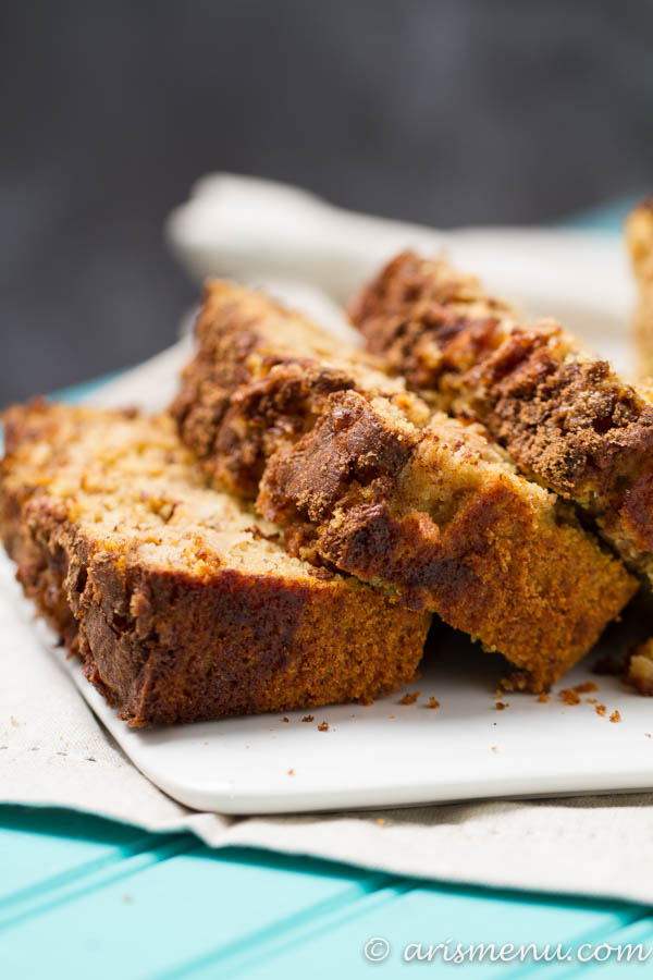 Cinnamon Apple Bread: Ultra soft and tender quick bread loaded with two layer of apples and cinnamon sugar for the perfect fall treat. Shhh: It's secretly healthy!