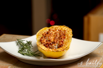 Spaghetti Squash Boats: All the flavor of hearty, comforting spaghetti and meat sauce, in a healthy, low-carb option.