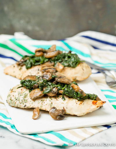 Grilled Chicken with Creamy Parmesan Spinach & Mushrooms: This quick and easy weeknight dinner is bursting with flavor and comes together in minutes!